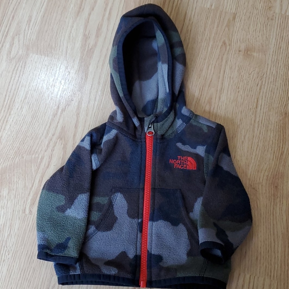 The North Face Fleece Jacket💚